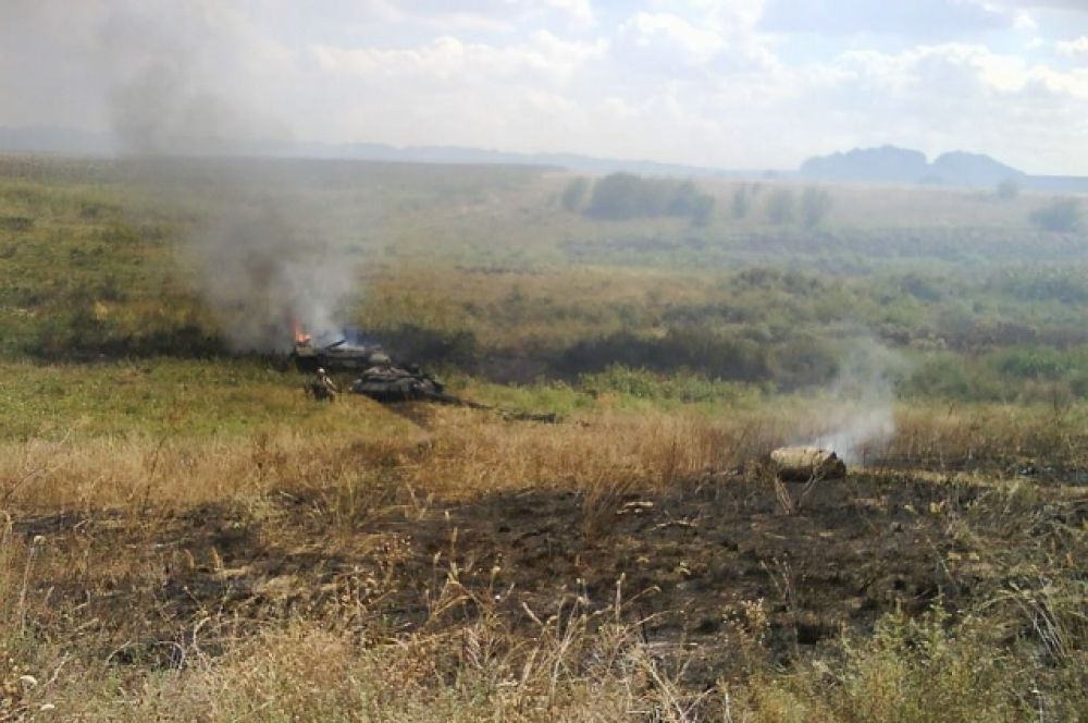 Уничтоженная бронетехника боевиков