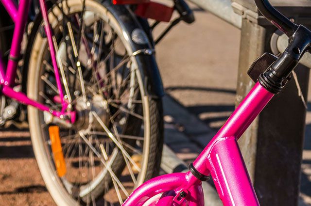 В Свердловском районе города похитили три велосипеда.