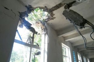 В Мариуполе снаряд попал в фильтровальную станцию Старокрымского карьера