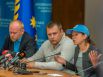 15 освобожденных украинских военных прибыли в Днепропетровск