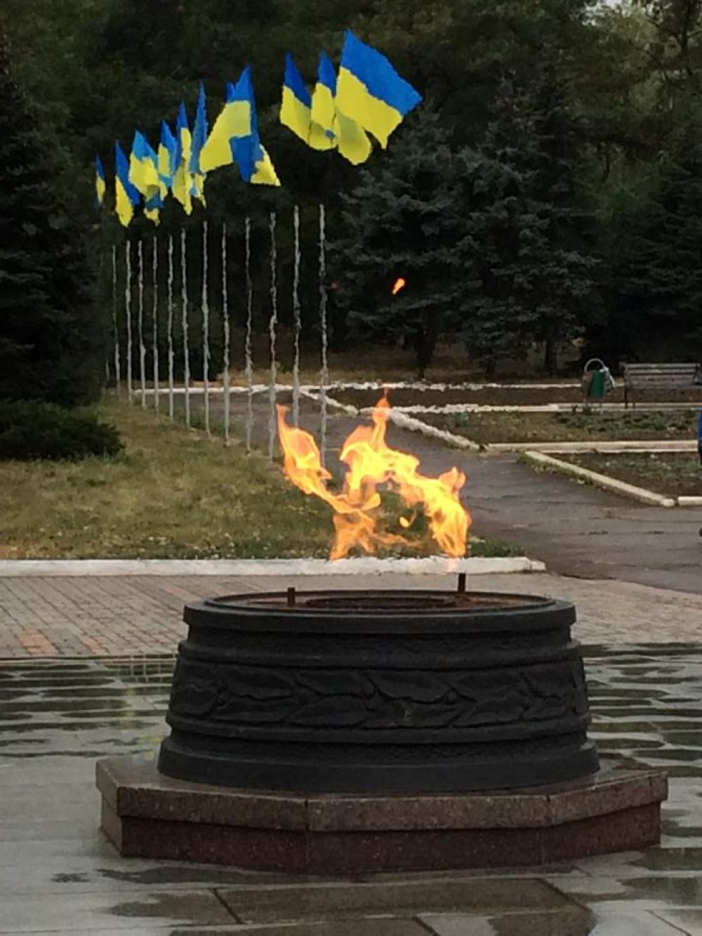 В Мариуполе празднуют День освобождения города от немецко-фашистских захватчиков