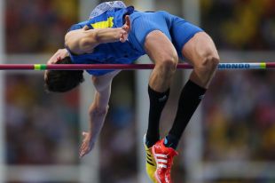 Украинский легкоатлет Бондаренко выиграл Континентальный кубок IAAF