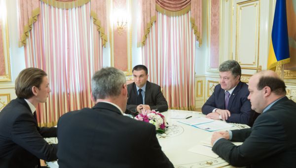 Петр Порошенко встретился с главой МИД Австрии Себастьяном Курцем
