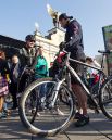 Виталий Кличко приехал на работу на велосипеде