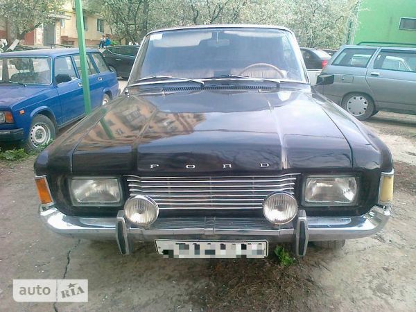 Ретро-автомобили, которые можно приобрести в Украине за 5-70 тыс. грн