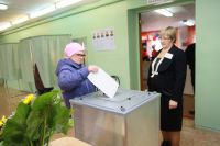 На избирательных участках края были рады каждому голосующему человеку.