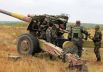 Украинские военные учатся стрелять из гаубиц