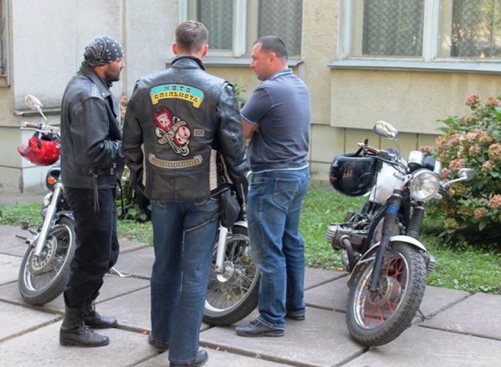 Винницкие байкеры проведали раненых из зоны АТО