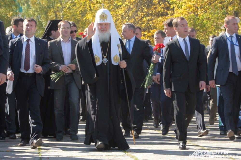 На Куликовом поле Патриарх провел божественную литургию в храме Сергия Радонежского.
