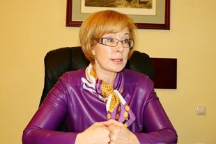 Людмила Денисова, министр социальной политики
