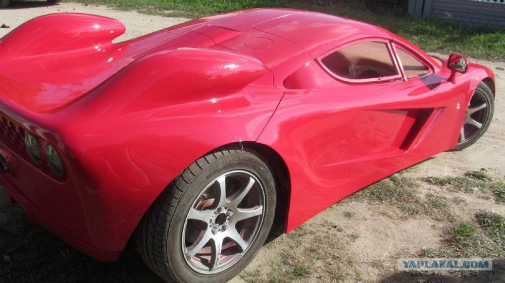 Из Peugeot автолюбитель сделал McLaren F1