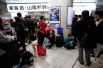 Тайфун нарушил работу транспортной системы Японии. В результате ураганных ветров были отменены или отложены почти 630 авиарейсов, остановлено движение по самой оживленной в стране трассе скоростных железных дорог «Синкансэн» между Токио и городом Нагоя.