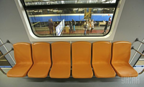 Модернизированные вагоны метро в Киеве