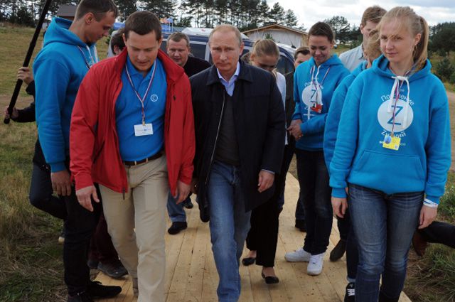 Владимир Путин во время посещения 10-го Всероссийского молодёжного форума «Селигер-2014».