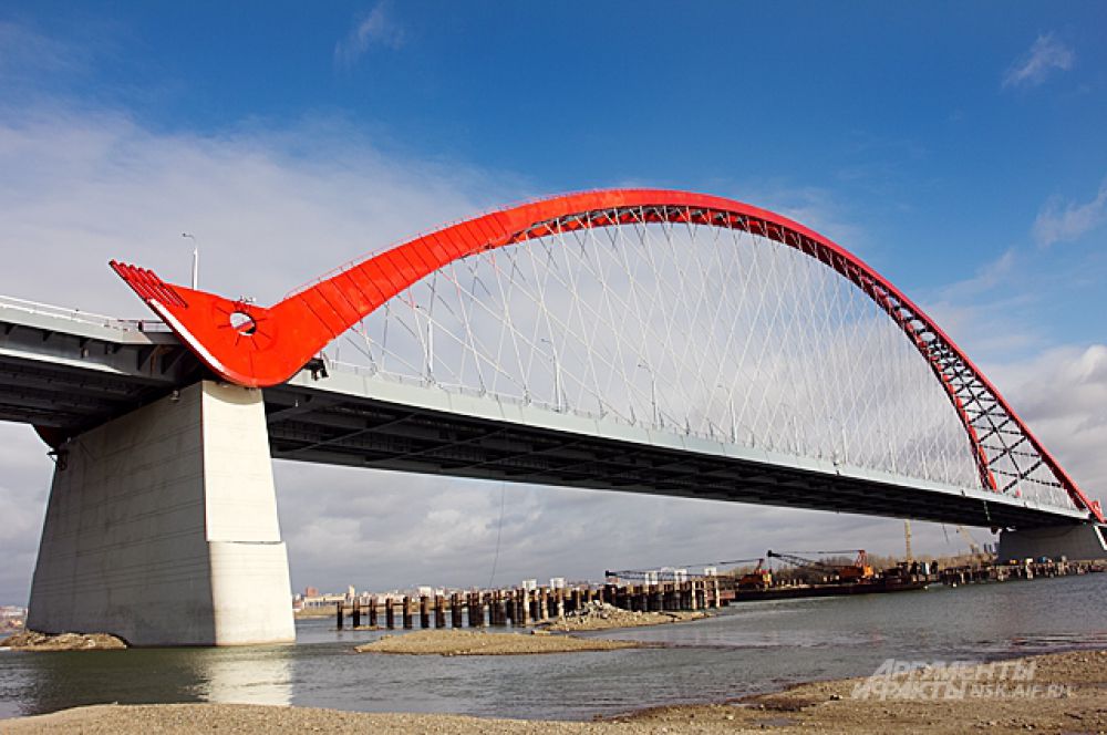 9 октября 2014-го. Бугринский мост готов.