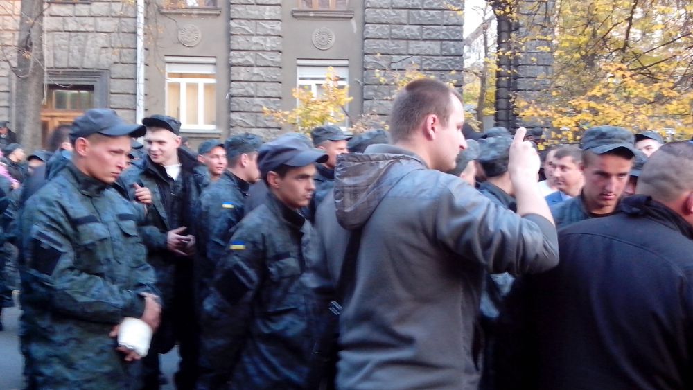 Нацгвардия возле АП