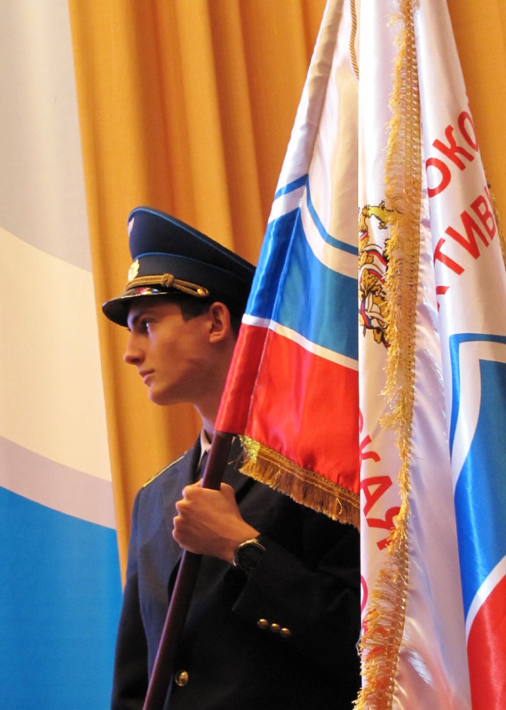 К вручению знамени готов!