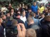 Нестора Шуфрича в Николаеве забросали яйцами