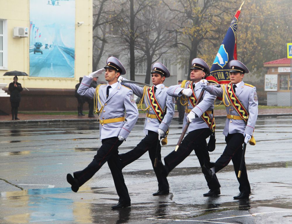 Торжественный марш