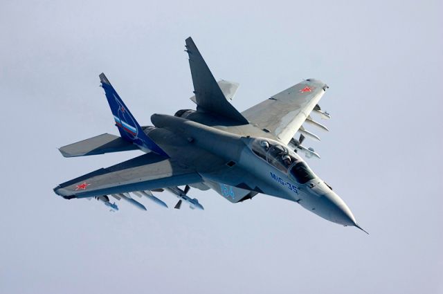 МиГ-35 — истребитель нового поколения.