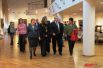 После приветственного слова гости отправились посмотреть на выставку работ Федора Конюхова, которая была организована в синем зале музея. 