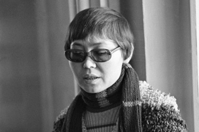 Динара Асанова, 1981 г.