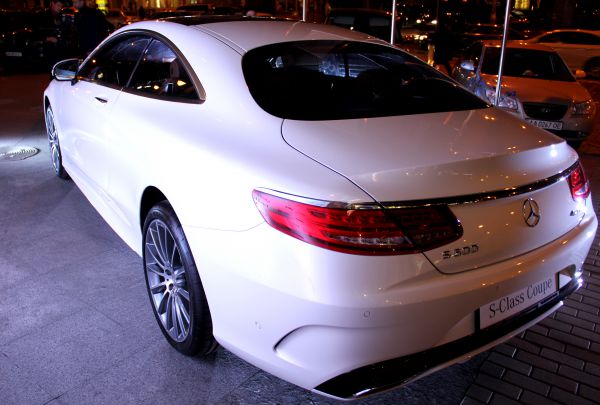 Mercedes-Benz S-Class coupe