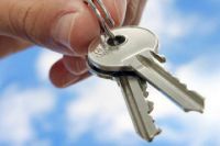 Ключи от новой квартиры - мечта многих приморских семей.