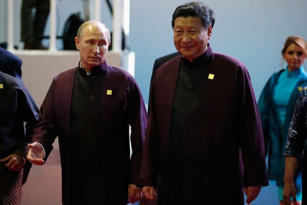 Владимир Путин и Си Цзиньпин.