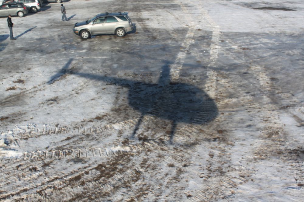 Прогулочный четырёхместный вертолёт «Robinson R 44» в следующем году планируется использовать для обзорных экскурсий и доставки фри райдеров на заснеженные склоны гор.