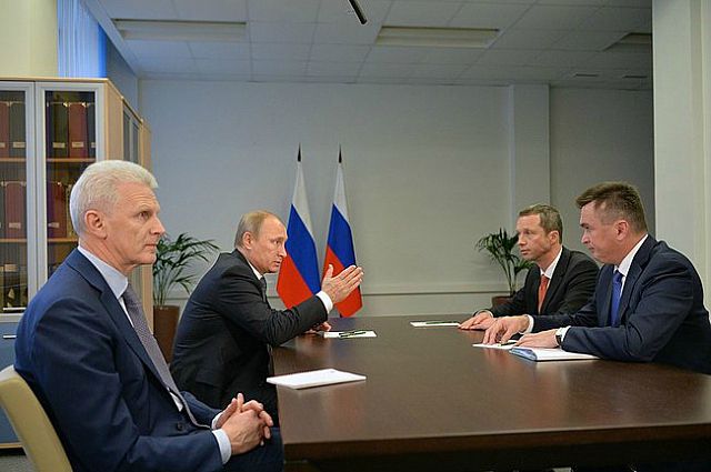 Президент России на двусторонней встрече с губернатором Приморья.