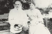 Лев Николаевич и Софья Андреевна. 1903 год.