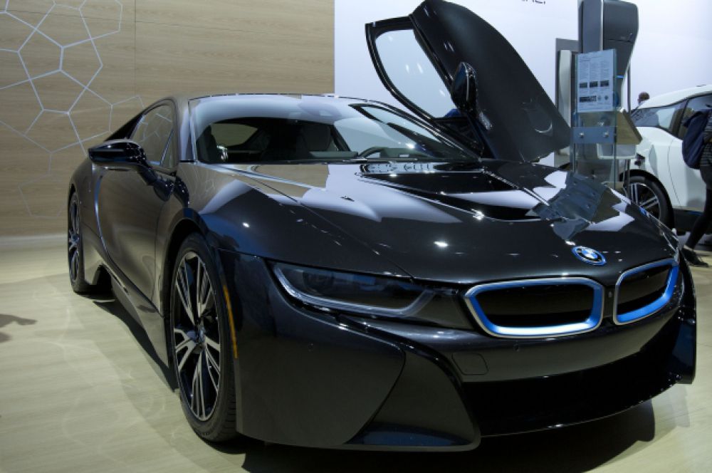 BMW i8 Series