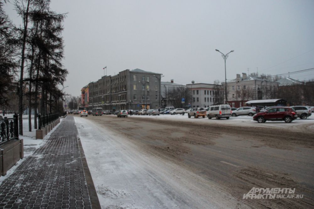 Возможность попасть в ДТП перед сданием Думы так же велика, как и на любой другой дороге.