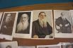 Лев Толстой на картинах в разные годы.
