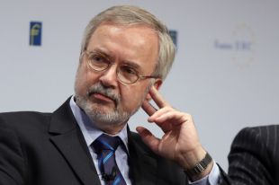 Вернер Хойер