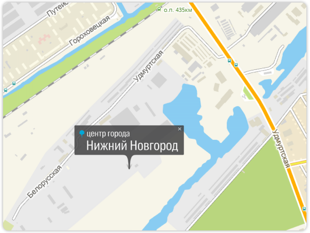 Географический центр Нижнего Новгорода находится на территории промышленной зоны по улице Белорусской. Рядом расположено административное здание Нижегородского пассажирского автотранспортного предприятия НПАП-2. В общем, как говорят местные, до того, что они считают центром, отсюда далеко.