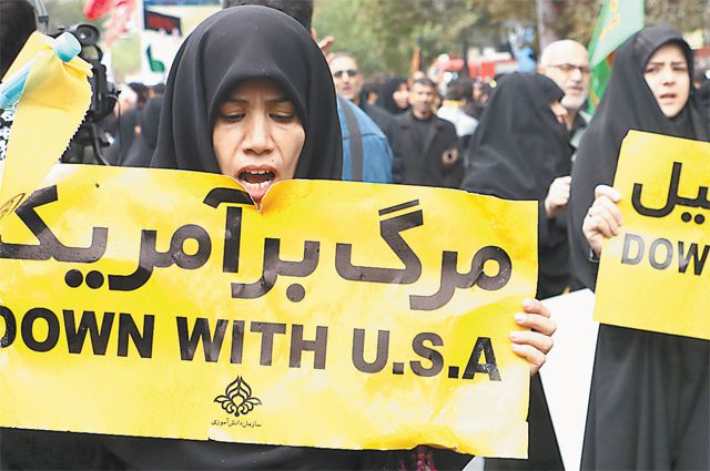 «Долой США!» - самый популярный лозунг в Иране.