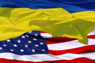 Флаги США и Украины