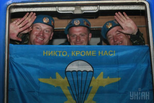 Украинская армия известна тем, что принимает участие в международных военных учениях и миротворческих операциях. В 2012 году отмечалась 20-я годовщина участия Украины в подобных мероприятиях