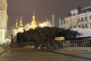 В Киев привезли главную новогоднюю елку