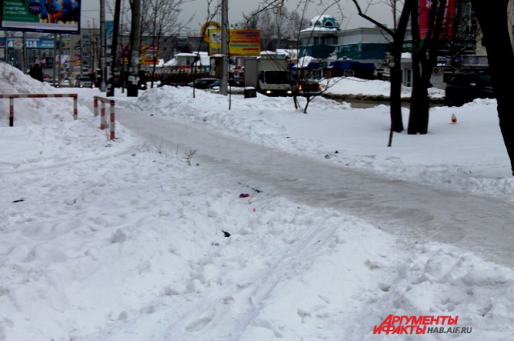 Кусочек тротуара на улице Суворова