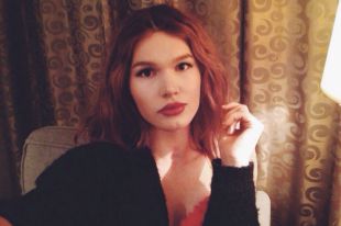 Борис Апрель