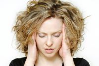 Почему у женщин голова болит чаще, чем у мужчин?
