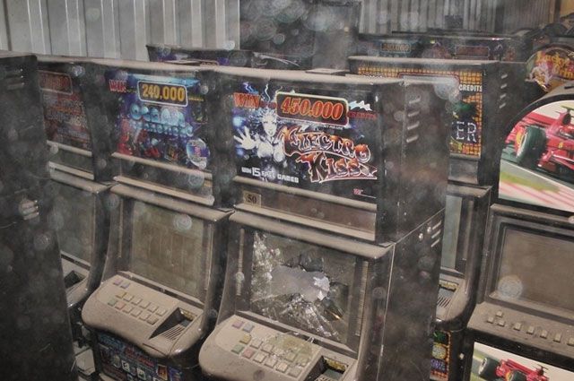 Более 100 игровых автоматов уничтожили в Братске.