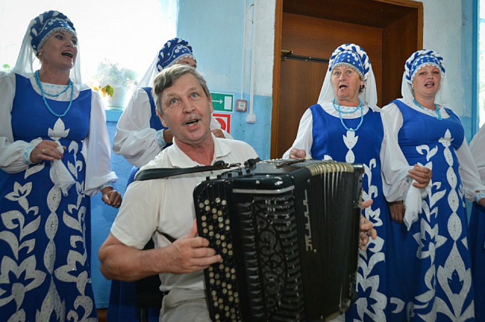 В Яковлевском районе помогают культуре.