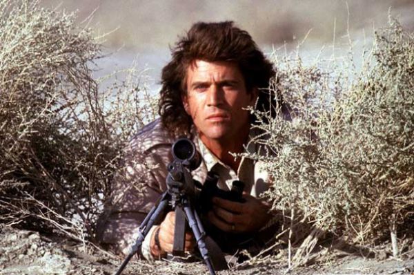 Фильм  «Смертельное оружие», вышедший в  1987 году стал началом успешной серии боевиков. Мел Гибсон становится звездой популярного тогда жанра и любимцем многих зрительниц. 