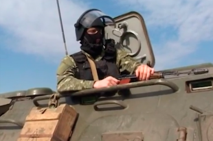 Военнослужащий