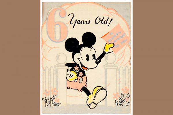 В 1933 году Ригли меняет дизайн карточек. Теперь они делаются из плотного картона размером 6,3х7,6 см. Среди самых популярных серий карточек-вкладышей конца 30-х начала 40-х годов следует отметить G-Men, Horrors of War, Mickey Mouse, Wild West, Pirate Pictures,Indian Gum и Superman. 