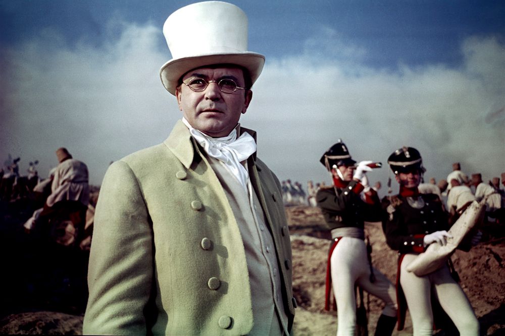 А вот роль Пьера в собственном фильме 1965 года сыграл Сергей Бондарчук.